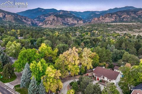 1516 Mesa Avenue Colorado Springs CO 80906
