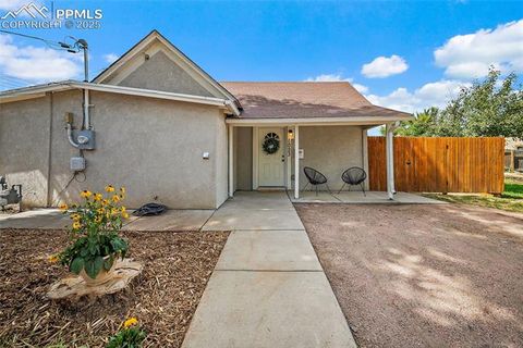 Photo of 1023 E Costilla Street, Colorado Springs, CO 80903 (MLS # 3862926)