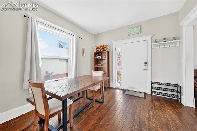 904 E San Miguel Street