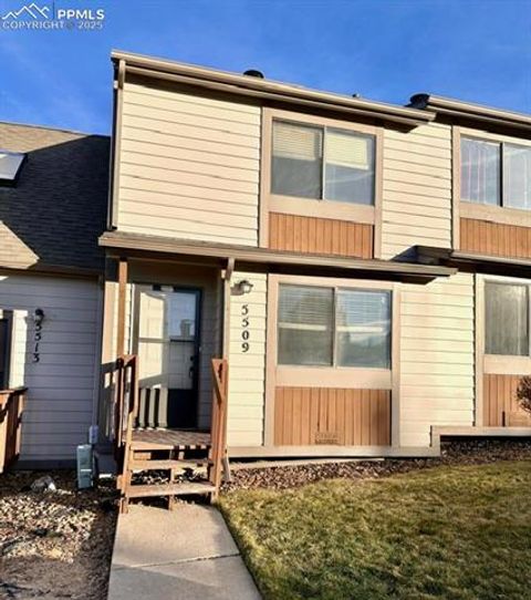 Photo of 5509 Mansfield Court, Colorado Springs, CO 80918 (MLS # 3715418)