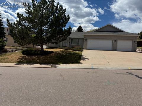 Photo of 2315 Rossmere Street, Colorado Springs, CO 80919 (MLS # 5115688)