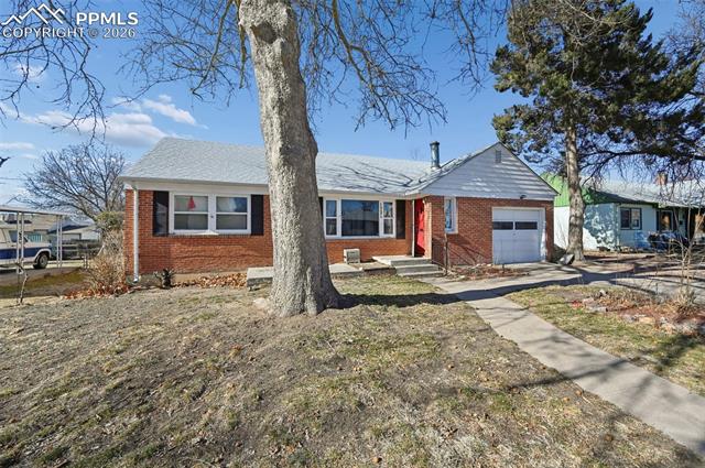 1521 Alexander Circle