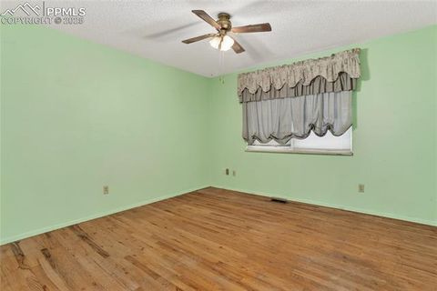 Tiny photo for 318 Cielo Vista Street, Colorado Springs, CO 80911 (MLS # 6450460)