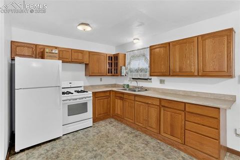 Tiny photo for 318 Cielo Vista Street, Colorado Springs, CO 80911 (MLS # 6450460)