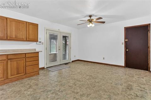Tiny photo for 318 Cielo Vista Street, Colorado Springs, CO 80911 (MLS # 6450460)