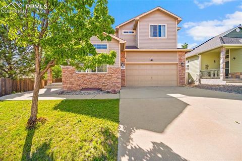 Photo of 7920 Superior Hill Place, Colorado Springs, CO 80908 (MLS # 9778639)