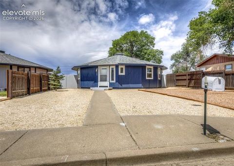 Photo of 2505 Atlanta Avenue, Pueblo, CO 81005 (MLS # 7252051)