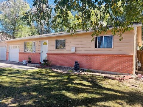 Photo of 4485 Carolyn Drive, Colorado Springs, CO 80916 (MLS # 9268164) Photo of 4485 Carolyn Drive, Colorado Springs, CO 80916 (MLS # 9268164)