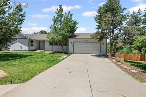 Photo of 110 Fox Hill Lane, Colorado Springs, CO 80919 (MLS # 7333447)