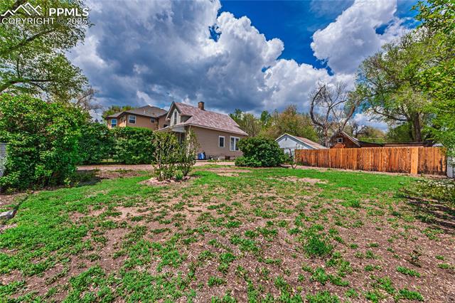 426 W Platte Avenue