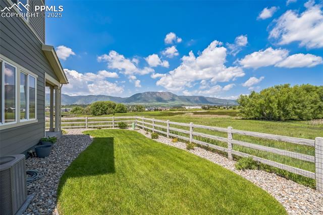 1842 Peak Prairie Lane