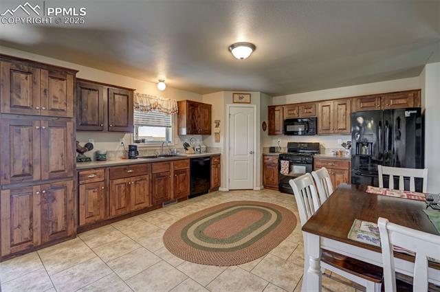11855 County Road 137