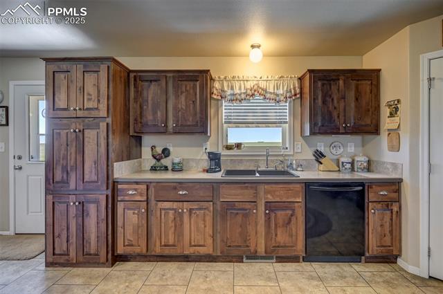 11855 County Road 137