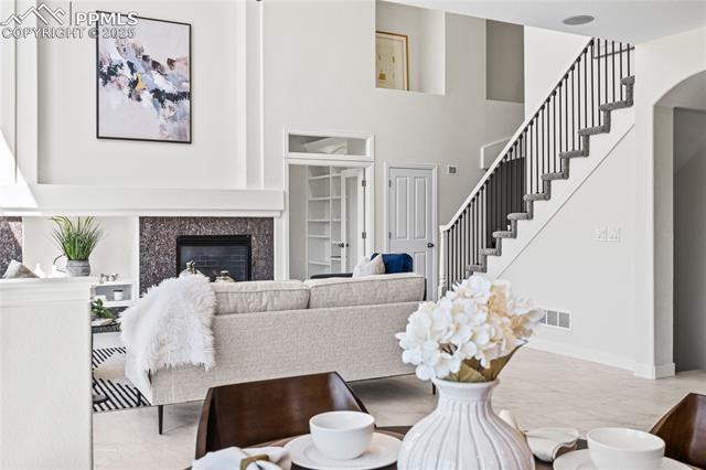 1511 Peninsula Circle