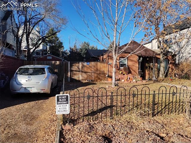 1061 jasmine Street
