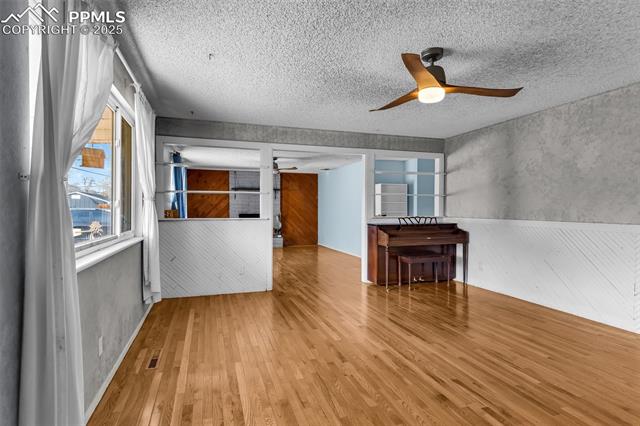 290 Field Avenue