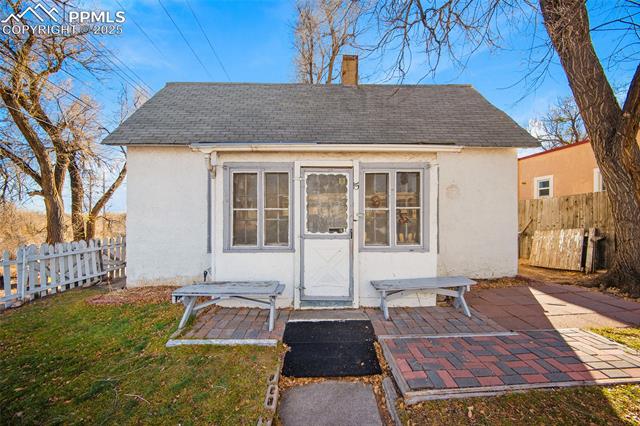 15 E Fountain Boulevard