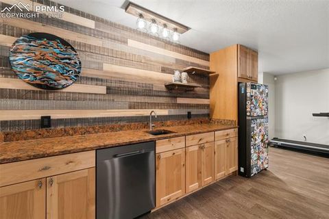 Tiny photo for 1971 Mesa Park View, Colorado Springs, CO 80904 (MLS # 9077772)