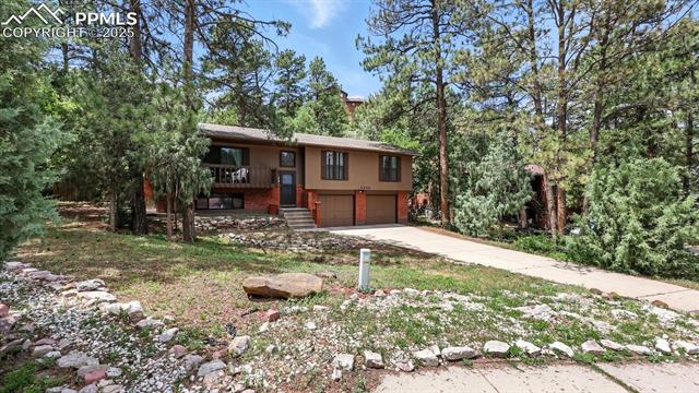 6180 Garlock Way