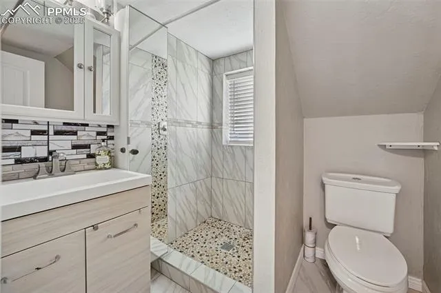 Fountain, Colorado 80817, United States, 6 Bedrooms Bedrooms, ,4 BathroomsBathrooms,Residential,Active,252753