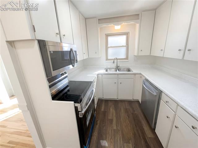 2507 E Caramillo Street