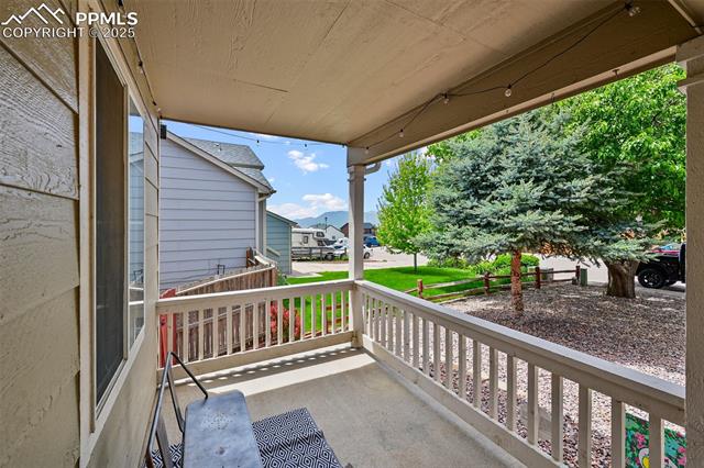 2280 Lisa Drive