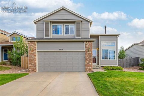 Photo of 6919 Prairie Wind Drive, Colorado Springs, CO 80923 (MLS # 1577838)