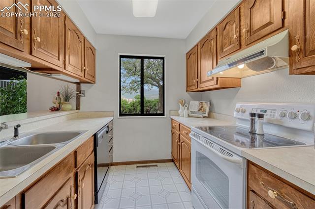 1146 Fontmore Road A