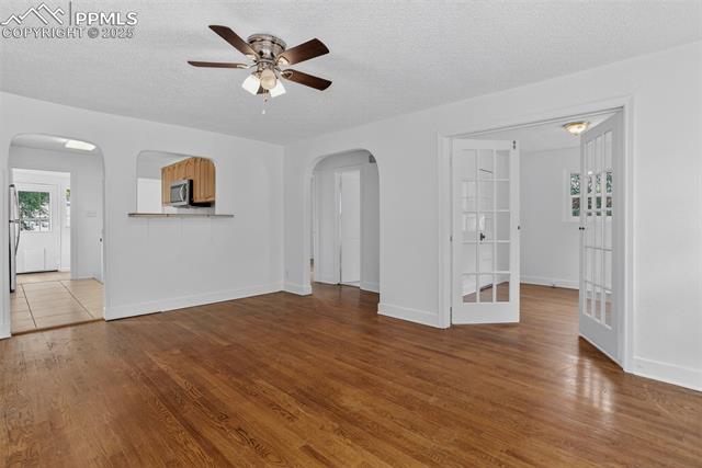 1709 W Pikes Peak Avenue