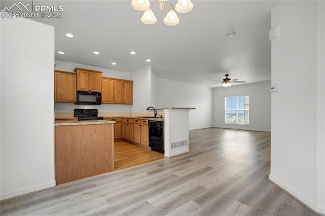 1118 Walters Point