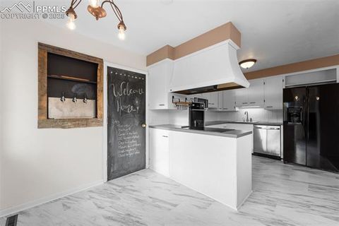 Tiny photo for 711 N 30th Street, Colorado Springs, CO 80904 (MLS # 8923220)