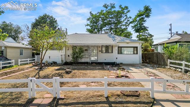 1261 Shoshone Street