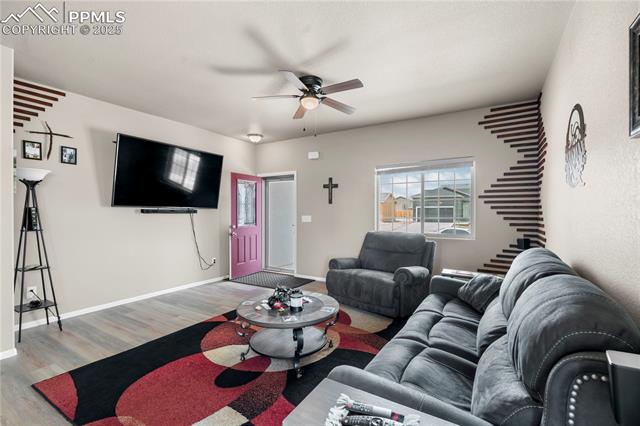 5228 Gannet Lane