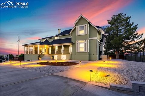 708 W 18th Street Pueblo CO 81003