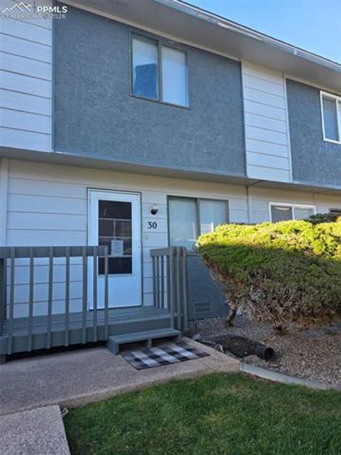 Photo of 30 Murray Heights Drive, Colorado Springs, CO 80916 (MLS # 7182976)