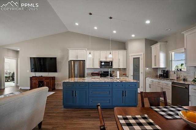 695 N Paradox Drive