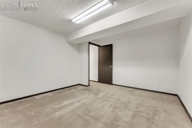 Colorado Springs, Colorado 80917, United States, 5 Bedrooms Bedrooms, ,3 BathroomsBathrooms,Residential,Active,193893