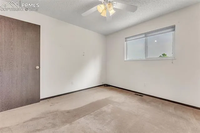 Colorado Springs, Colorado 80917, United States, 5 Bedrooms Bedrooms, ,3 BathroomsBathrooms,Residential,Active,193893