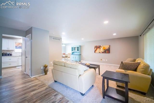 1720 Los Maderos Drive
