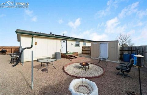 2311 Canyon River Court Pueblo CO 81003