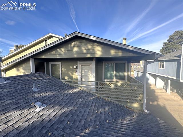 2611 Hearthwood Lane