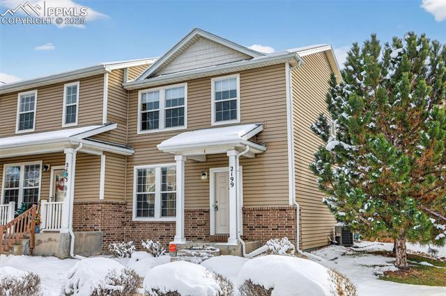 2199 Squawbush Ridge Grove