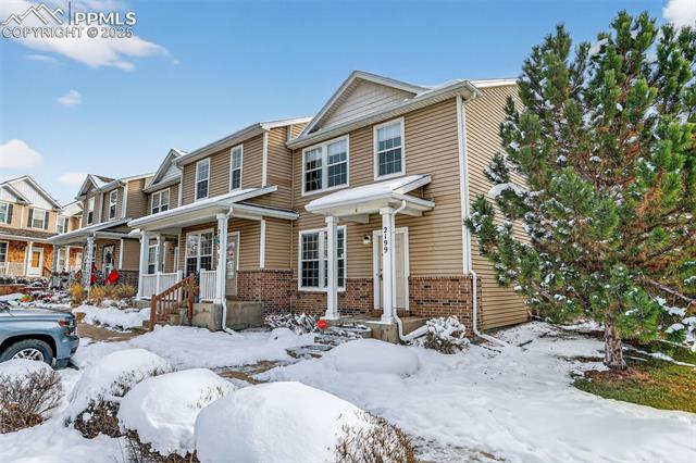 2199 Squawbush Ridge Grove