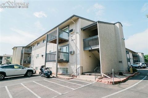 Photo of 5034 El Camino Drive #42, Colorado Springs, CO 80918 (MLS # 6687477)