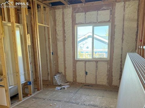 Tiny photo for 20 Pendelton Circle, Colorado Springs, CO 80904 (MLS # 1467149)