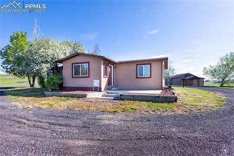 6818 Marshbern Court Colorado Springs CO 80908