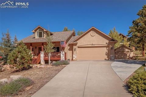 Photo of 1035 Parkway Lane, Woodland Park, CO 80863 (MLS # 8726084)