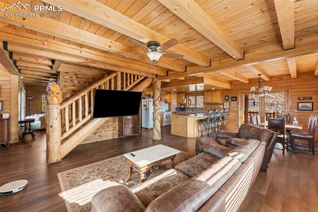1284 Canon Ridge Trail