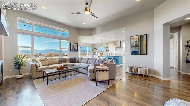 4649 Hanging Lake Circle