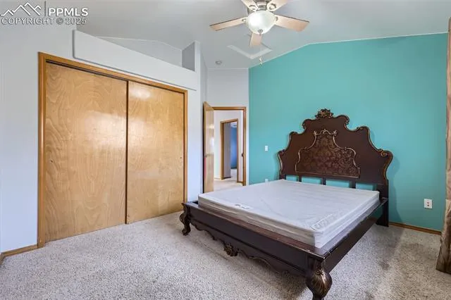 Colorado Springs, Colorado 80923, United States, 4 Bedrooms Bedrooms, ,4 BathroomsBathrooms,Residential,Pending,21318
